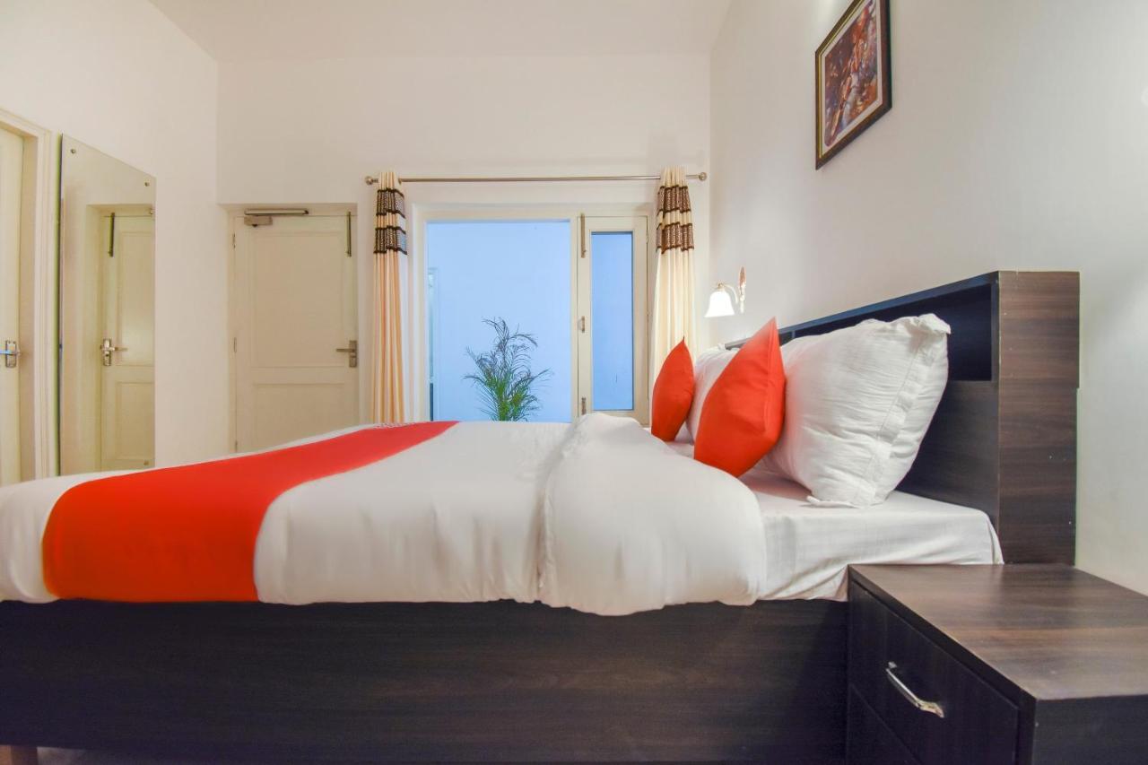 Hotel Oyo 75460 Sky High Residency à Ludhiana Extérieur photo