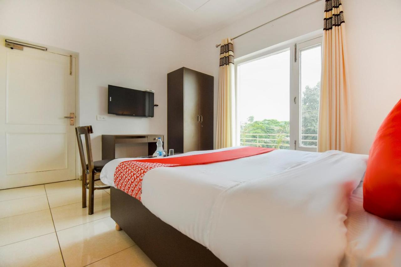 Hotel Oyo 75460 Sky High Residency à Ludhiana Extérieur photo