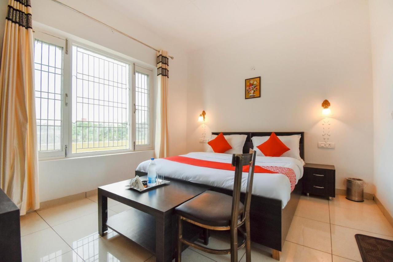 Hotel Oyo 75460 Sky High Residency à Ludhiana Extérieur photo