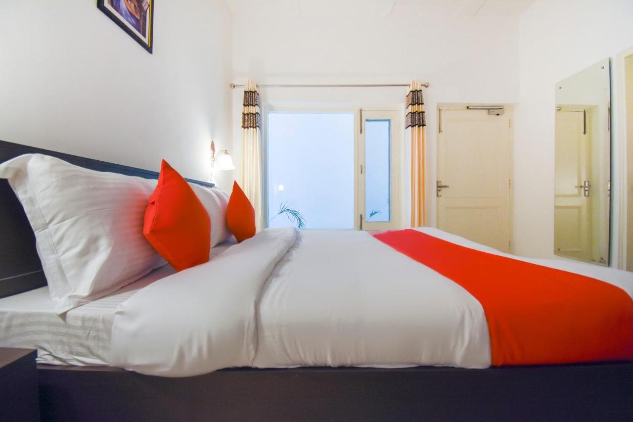 Hotel Oyo 75460 Sky High Residency à Ludhiana Extérieur photo
